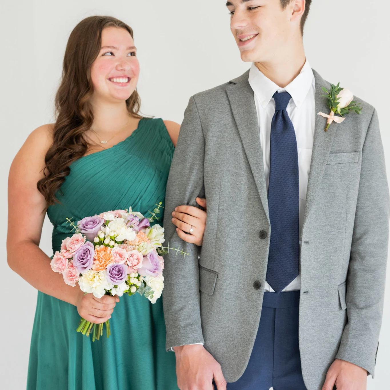 Classic Beige Premade Boutonnieres - Image 2
