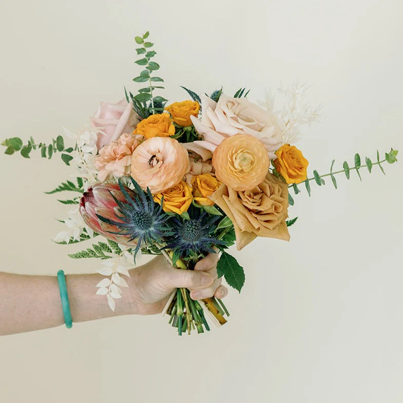 Boho Full DIY Bridal and 4-5 Bridesmaid Bouquets - Image 4