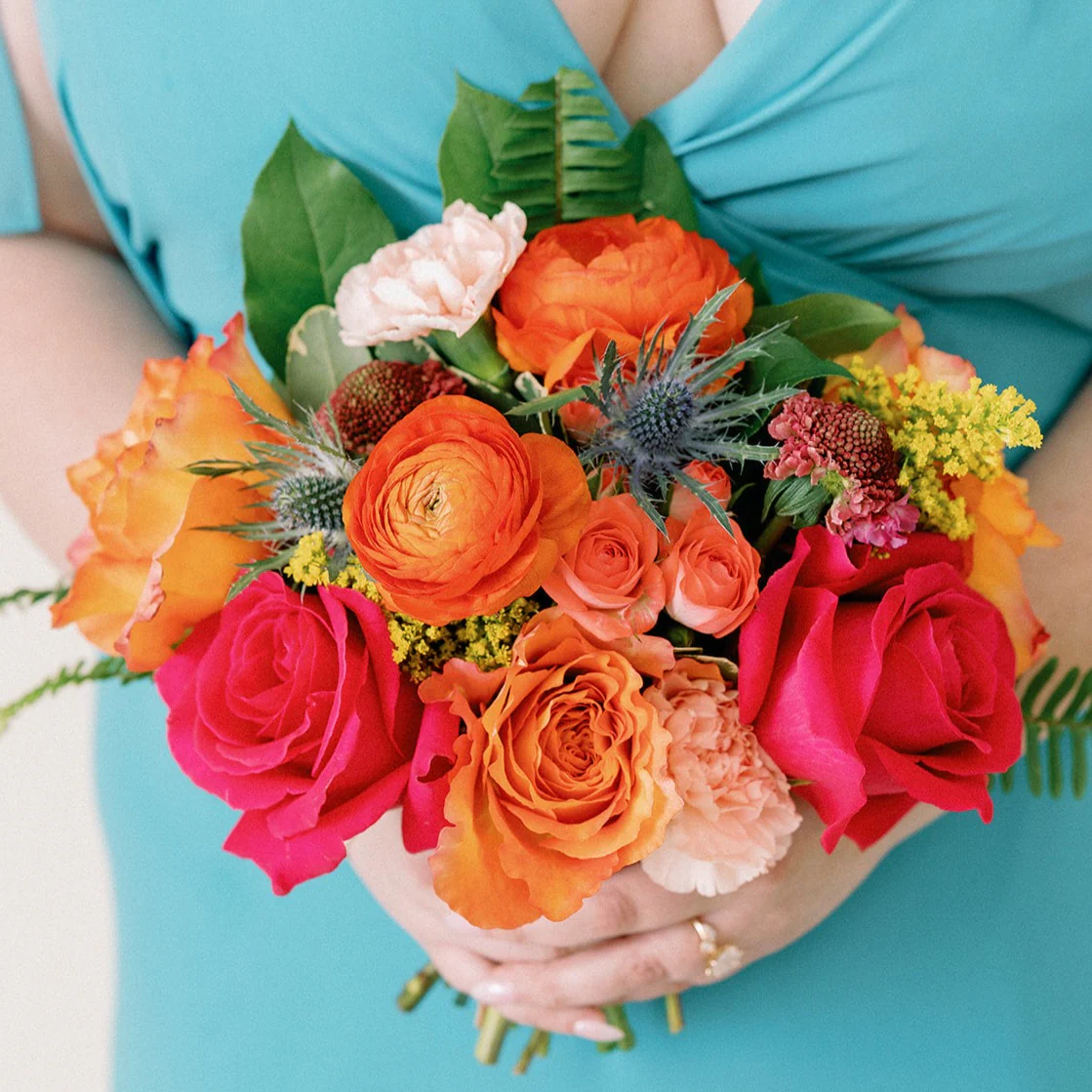 Bright and Cheerful Full DIY Bridal and 4-5 Bridesmaid Bouquets - Image 5