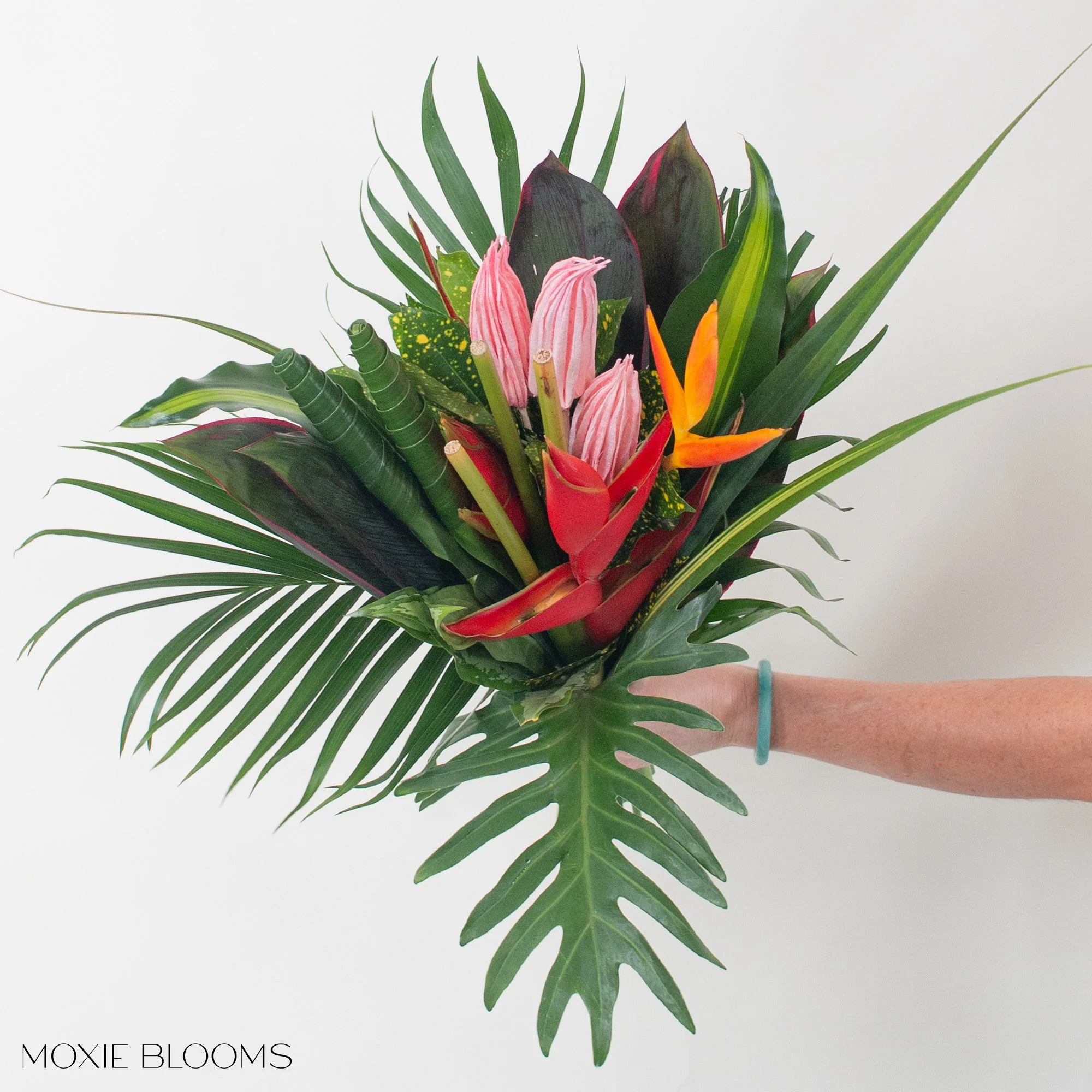 Tropical Isla Premade Bouquets - Image 3