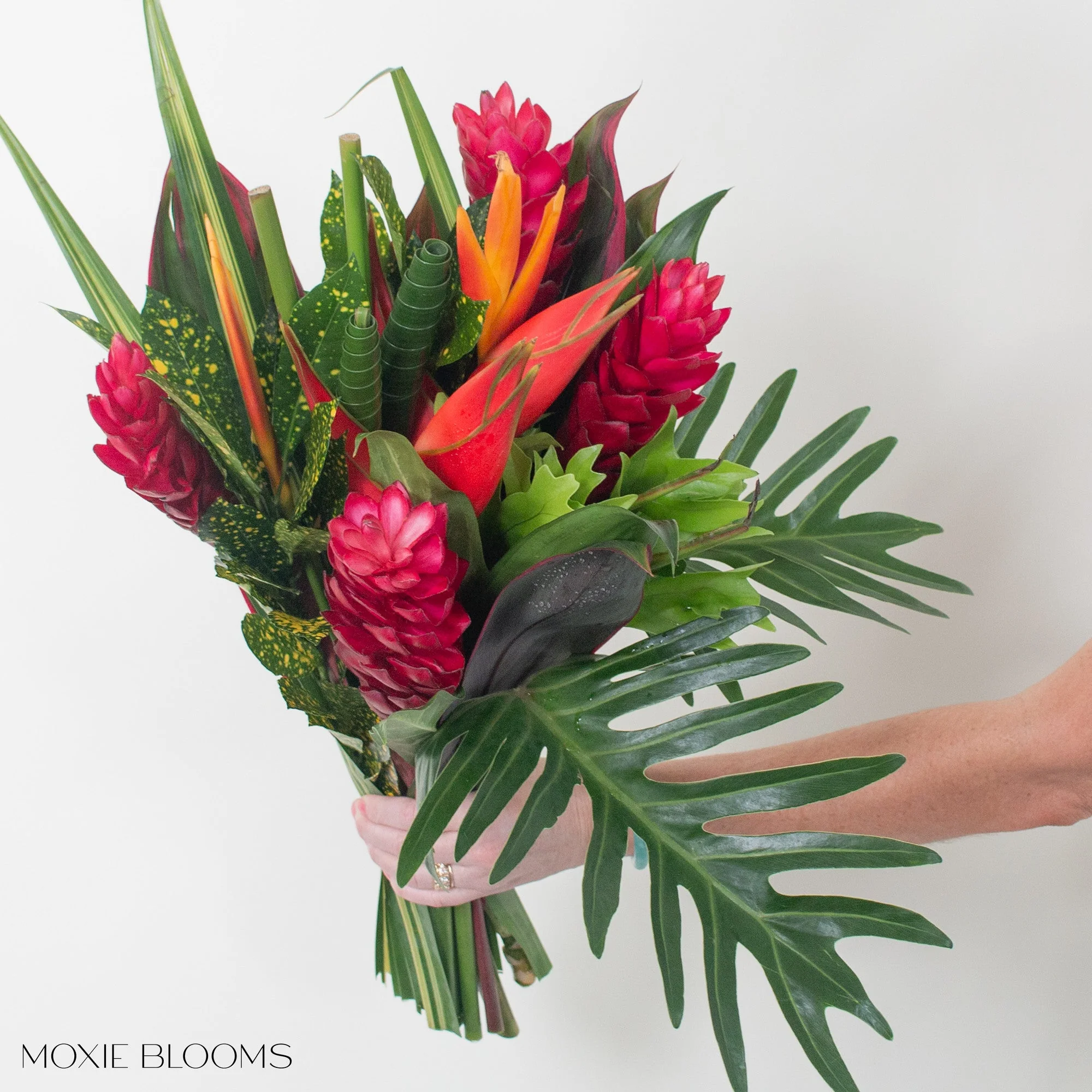 Tropical Wild Heliconia Premade Bouquets - Image 4