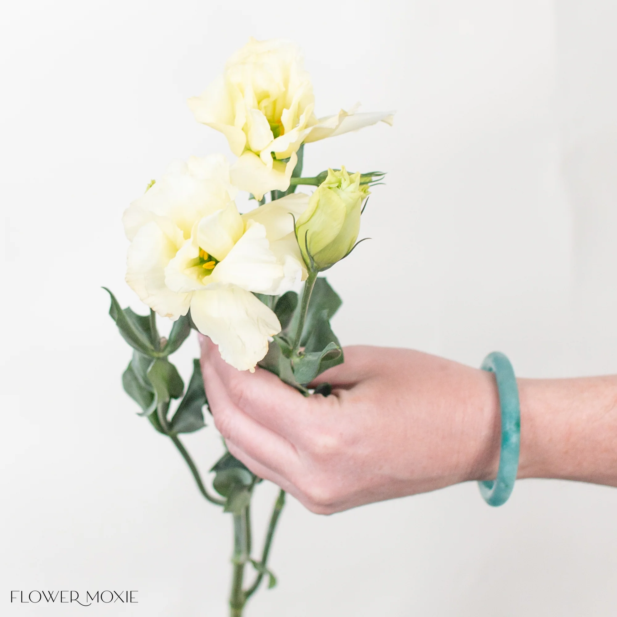 Cream Lisianthus Flower - Image 3