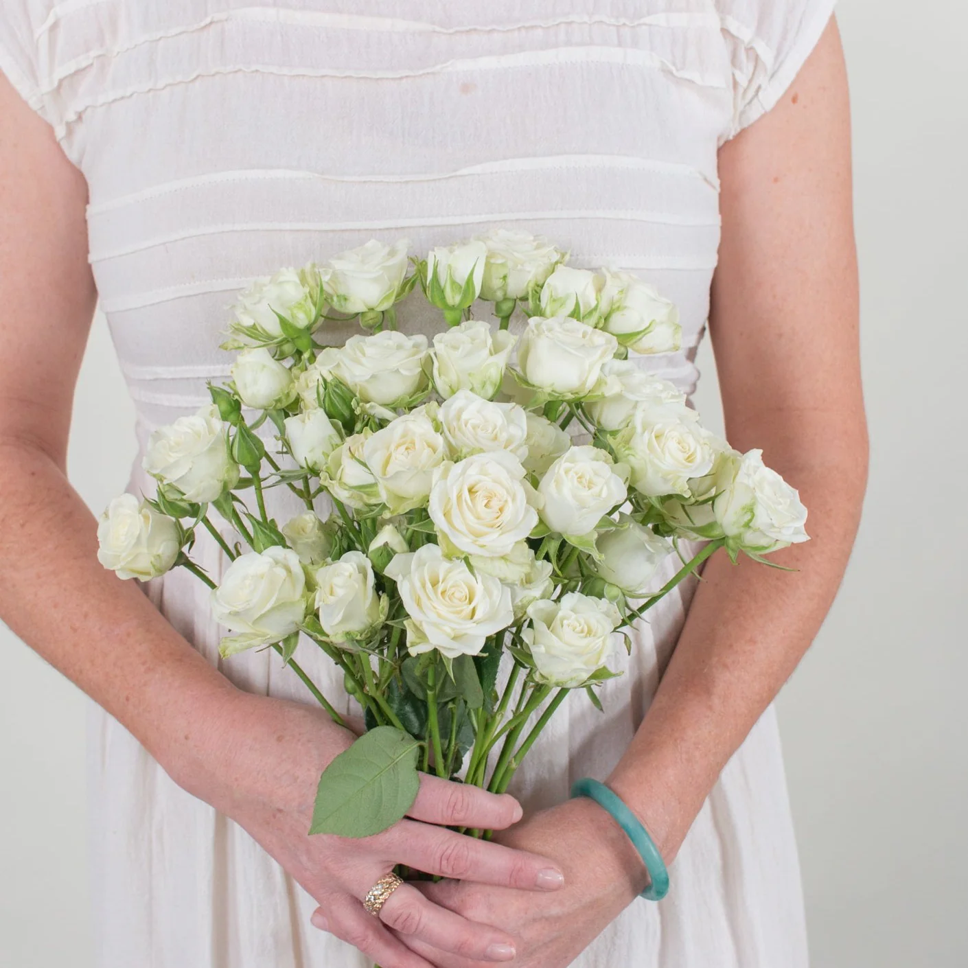 Cream Spray Roses - Image 9