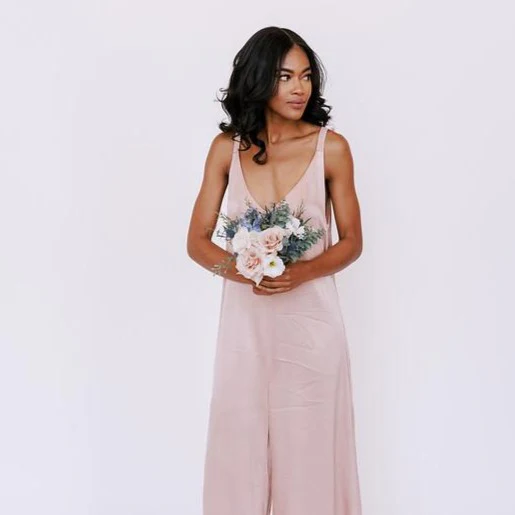 Dusty Blush and Blue Full DIY Bridal and 4-5 Bridesmaid Bouquets - Image 4