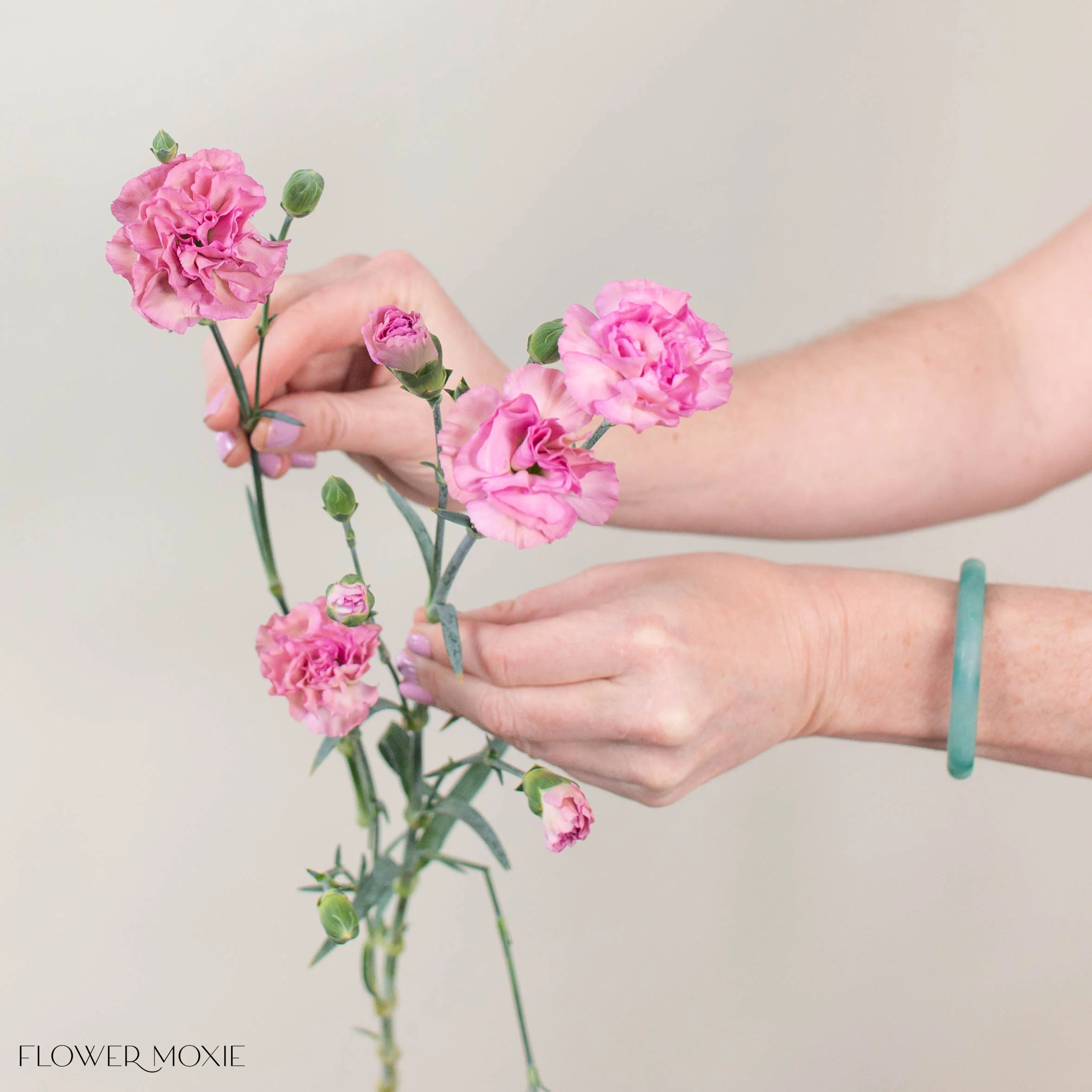 Dusty Pink Mini Carnation Flower - Image 3