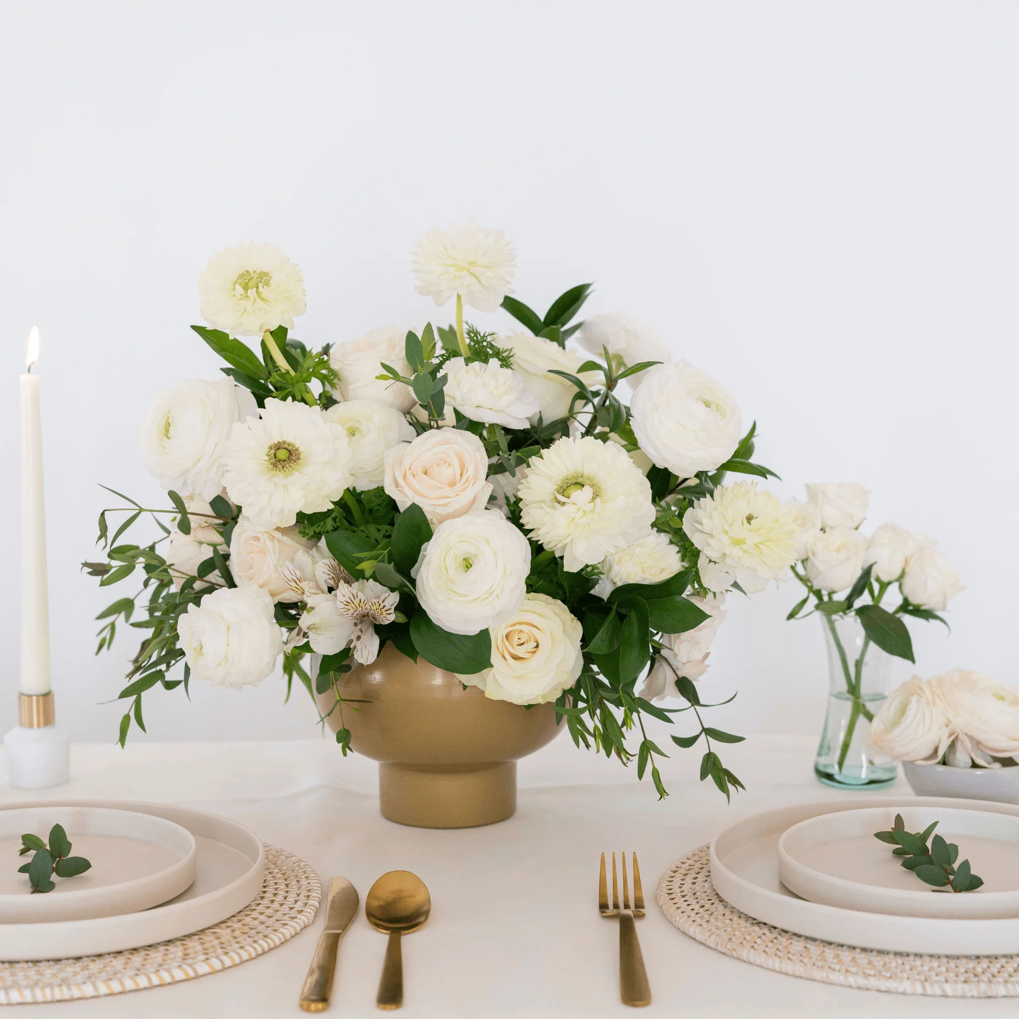 Emerald and Cream Premade Plus - 8 Centerpieces