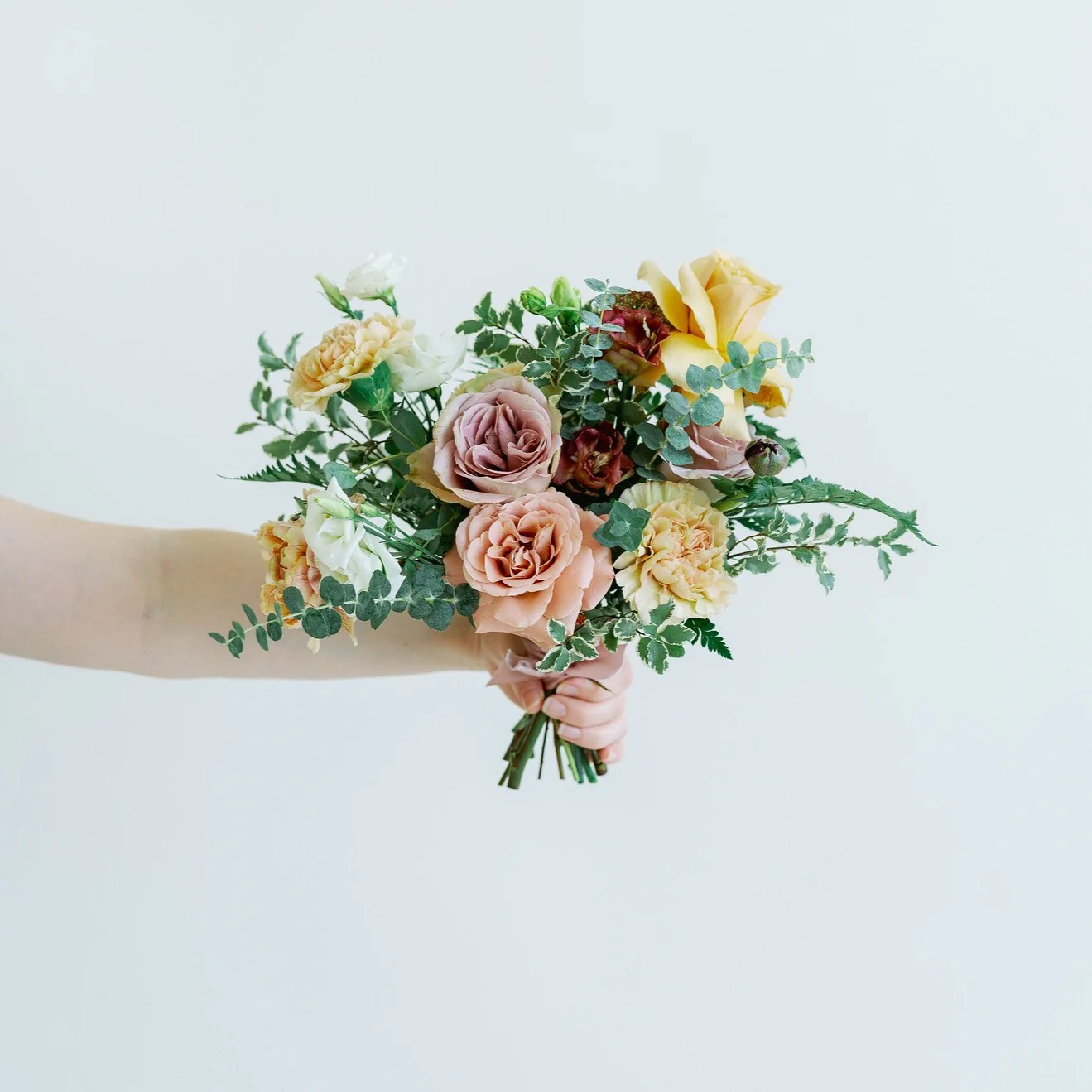 The Golden Hour Full DIY Bridal and 4-5 Bridesmaid Bouquets - Image 3