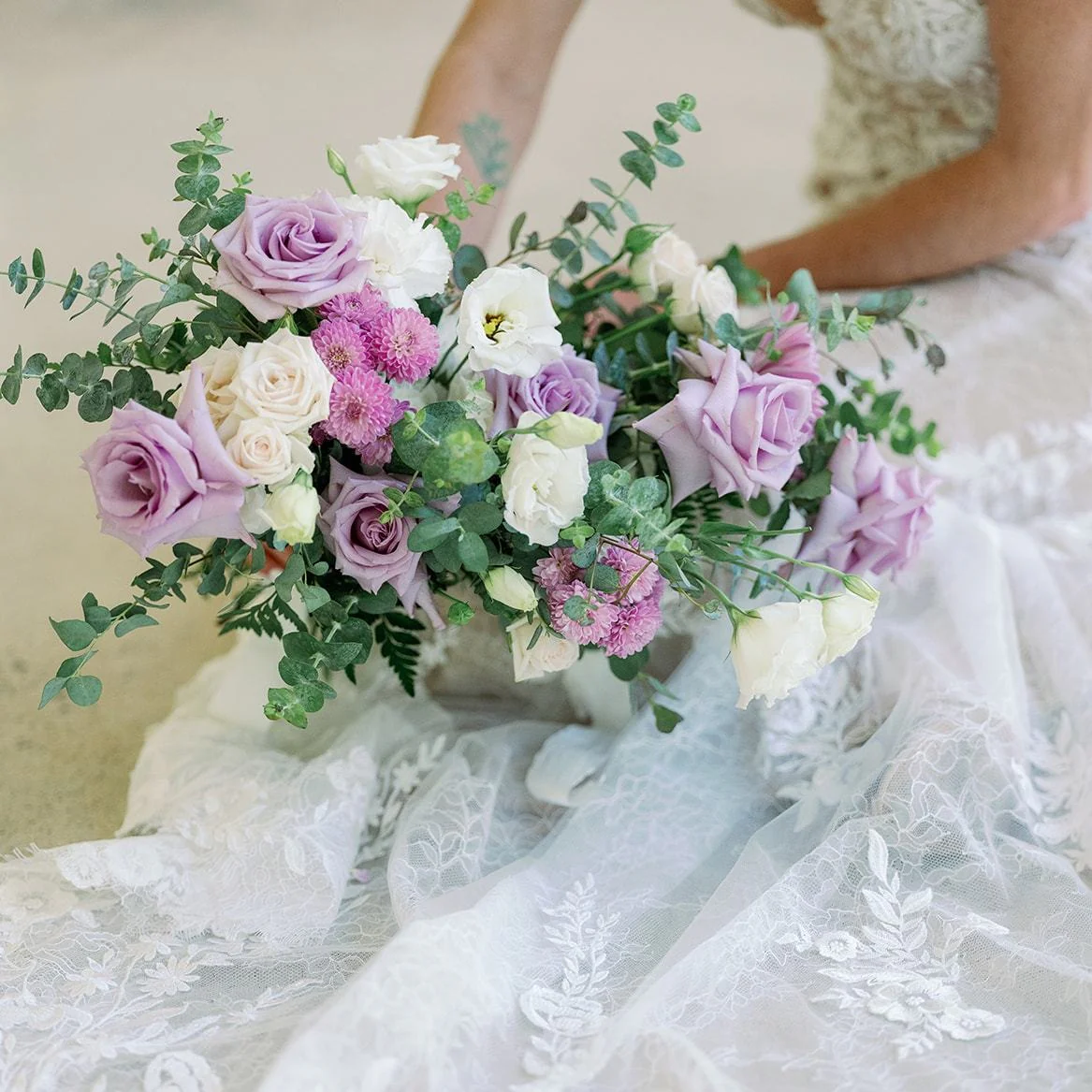 Lavender and Cream Full DIY Bridal and 4-5 Bridesmaid Bouquets - Image 5
