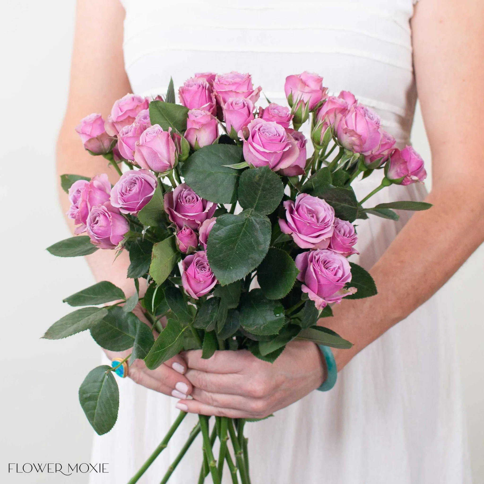Lavender Spray Roses - Image 7