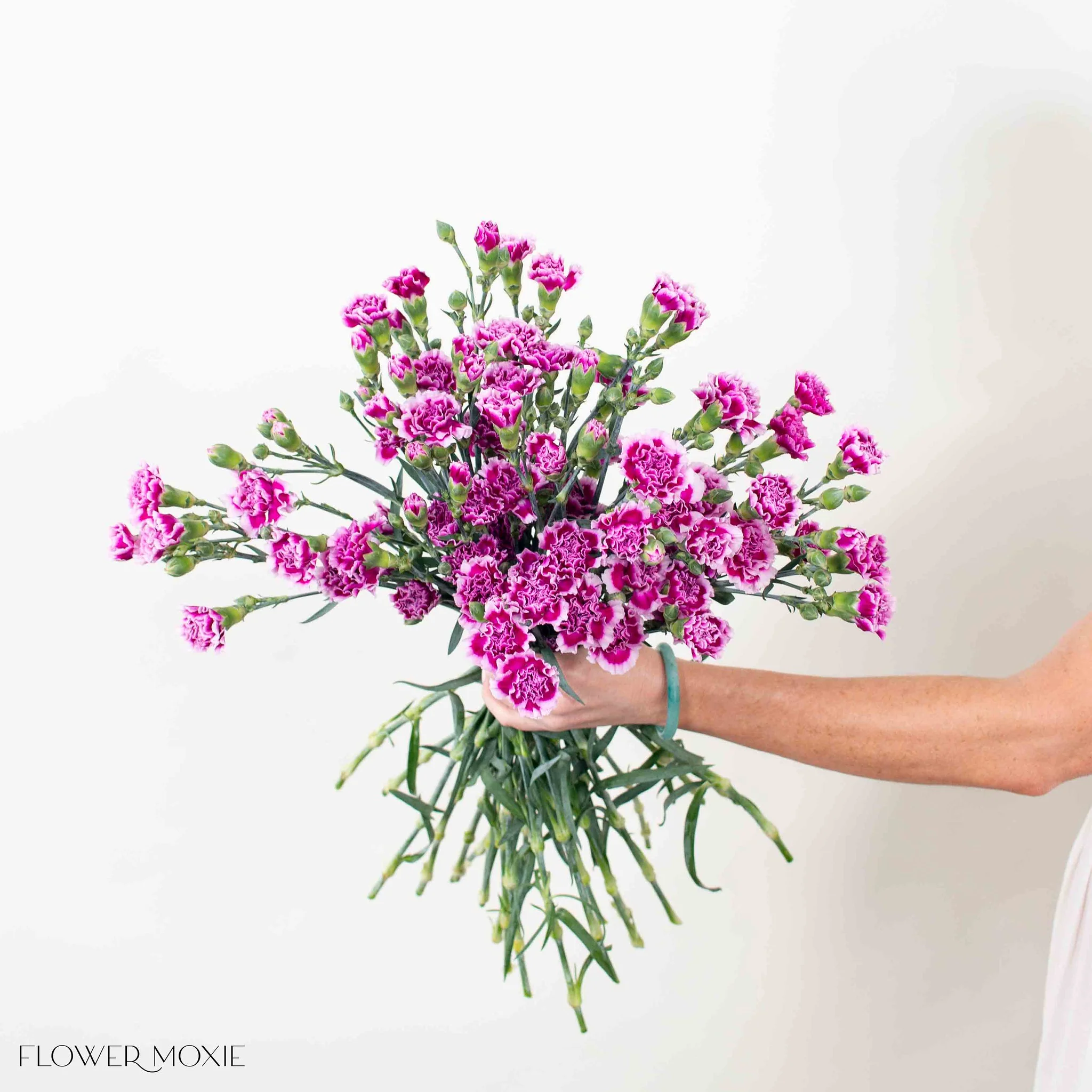Purple Lavender Mini Carnation Flower - Image 4
