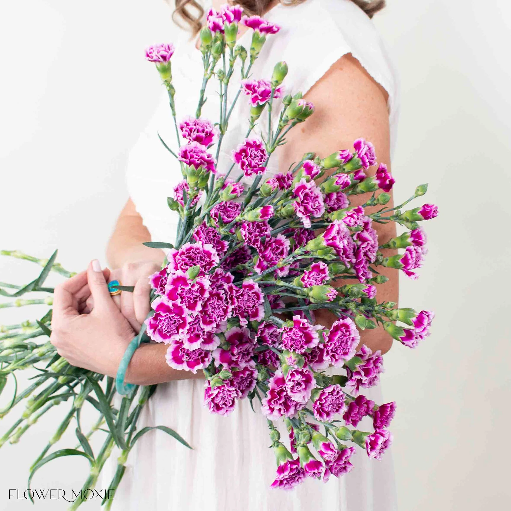 Purple Lavender Mini Carnation Flower - Image 5