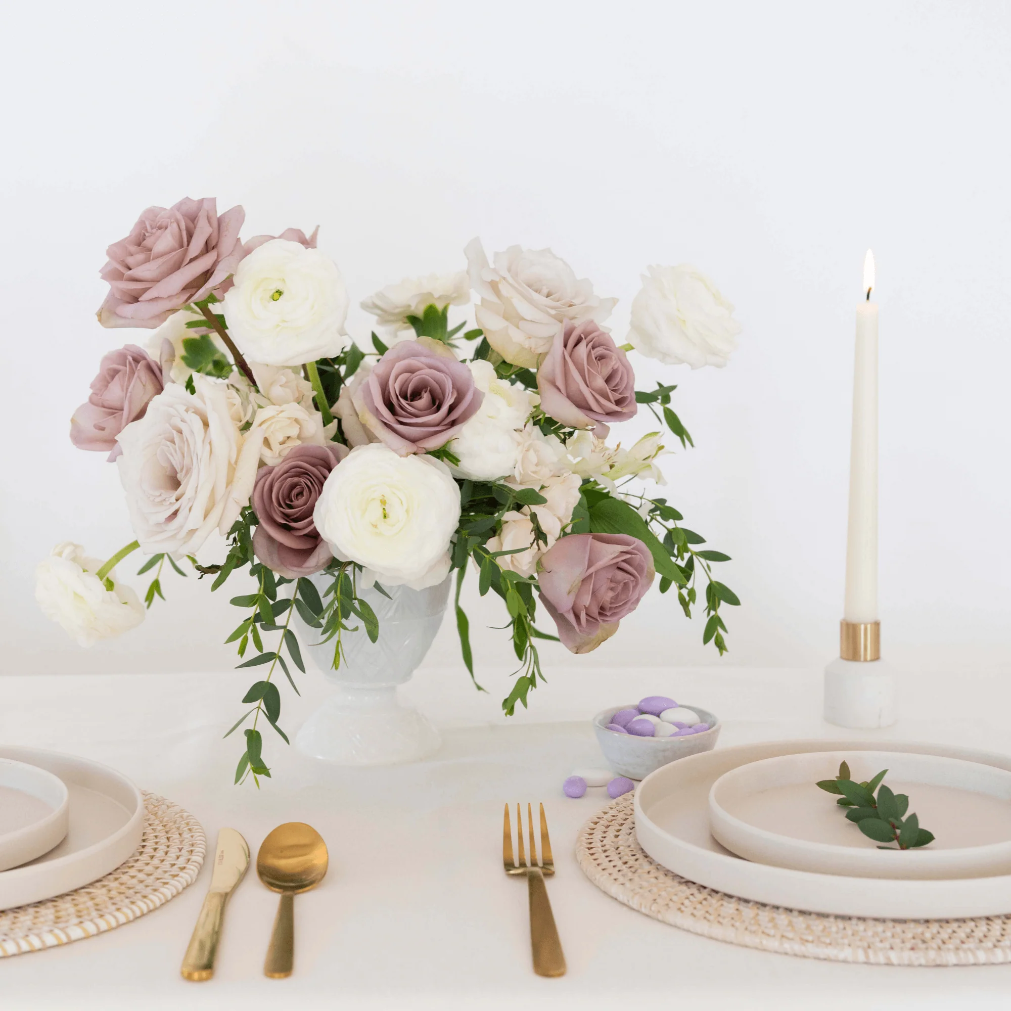 Mauve and Cream Premade Plus - 8 Centerpieces