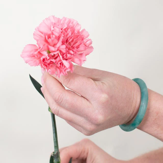 Medium Pink Carnation Flower - Image 4