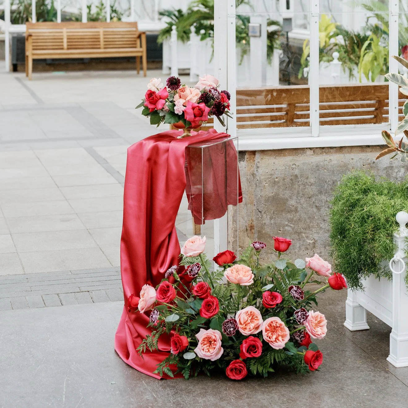 Pinks and Berries Full DIY Ceremony Flowers - Image 3