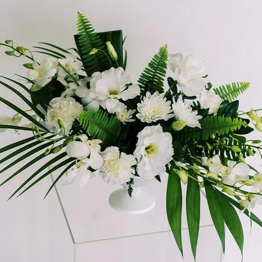 Tropical Minimalism Full DIY Centerpiece Kit - Makes 7-8 - Image 3