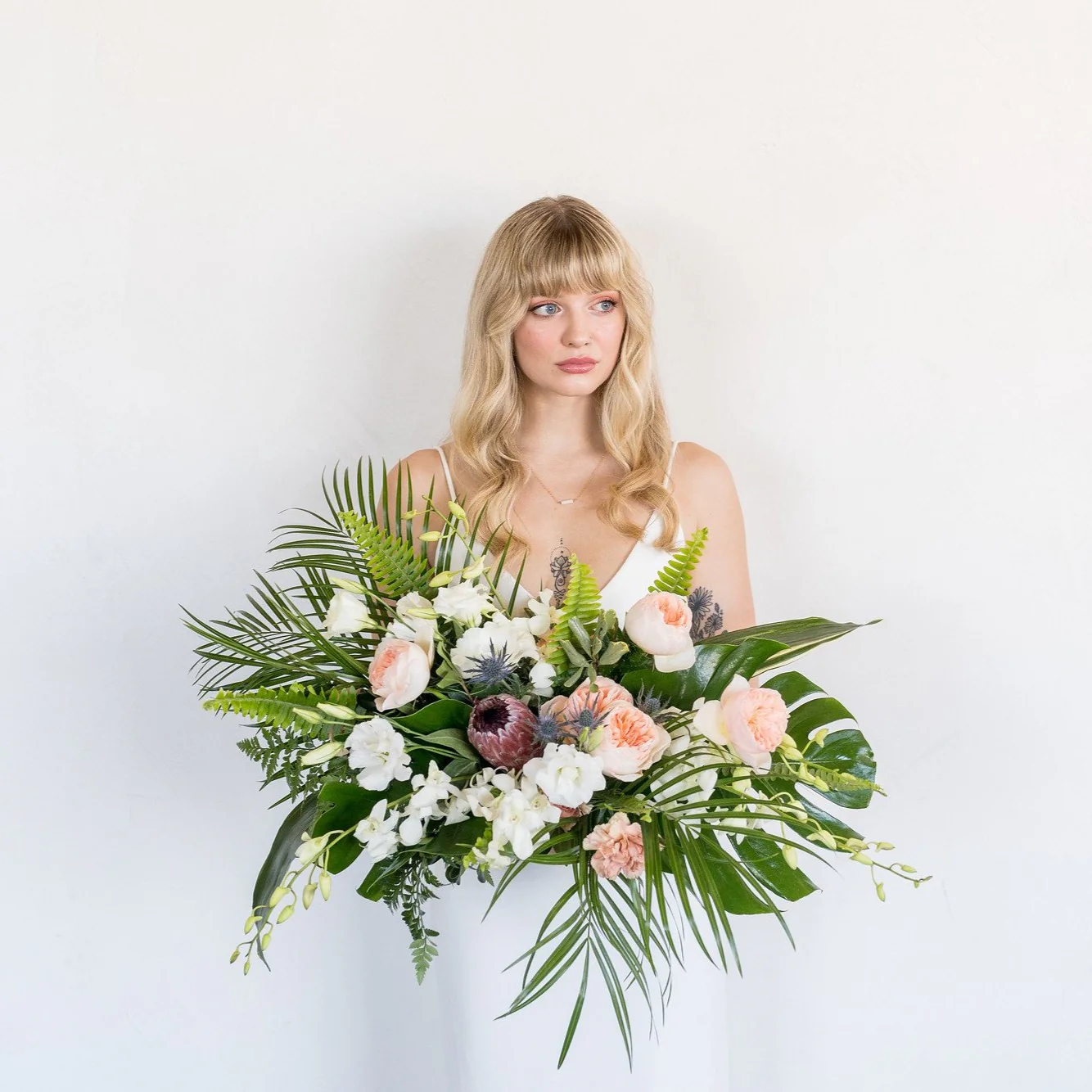 Tropical Nouveau Full DIY - Bridal and 4-5 Bridesmaid Bouquets