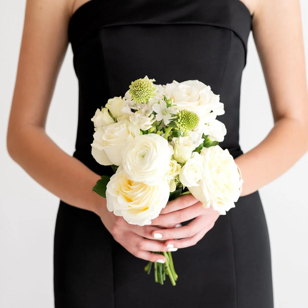 White Linen Bridesmaid Bouquet - Image 2