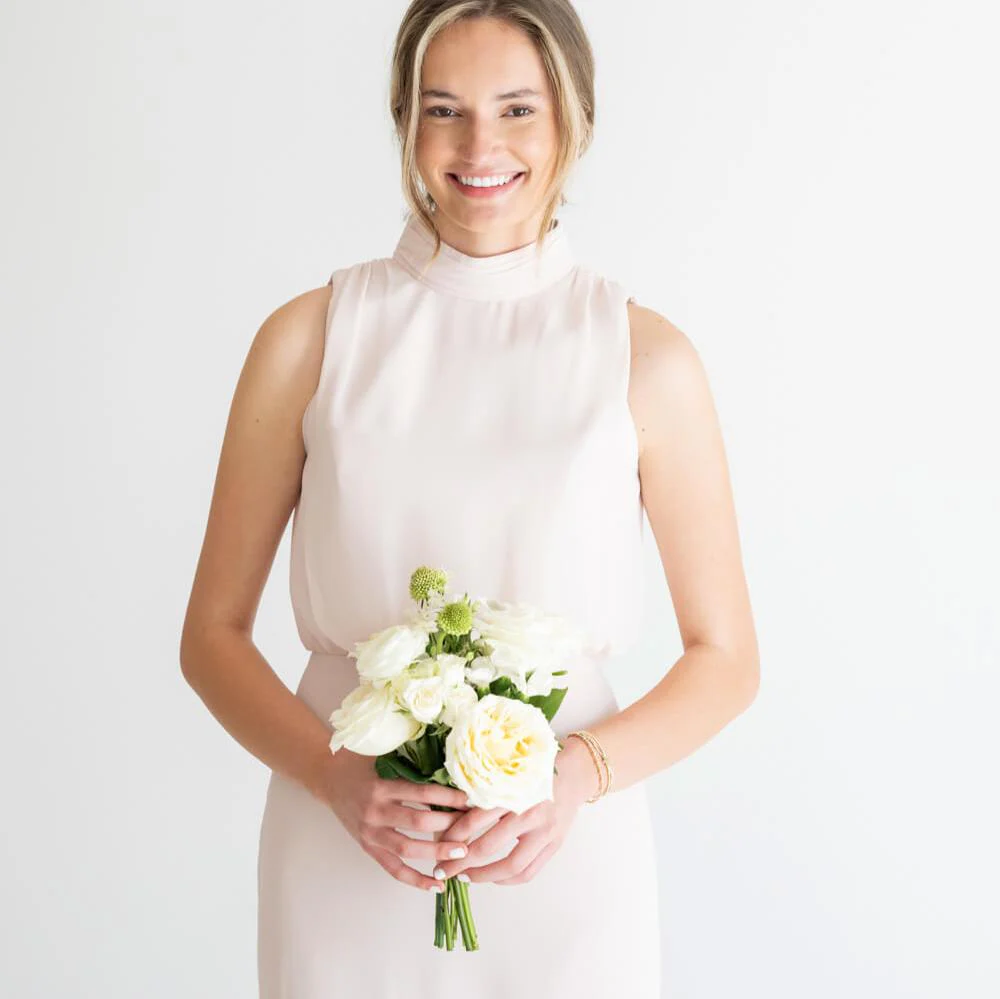White Linen Bridesmaid Bouquet - Image 3