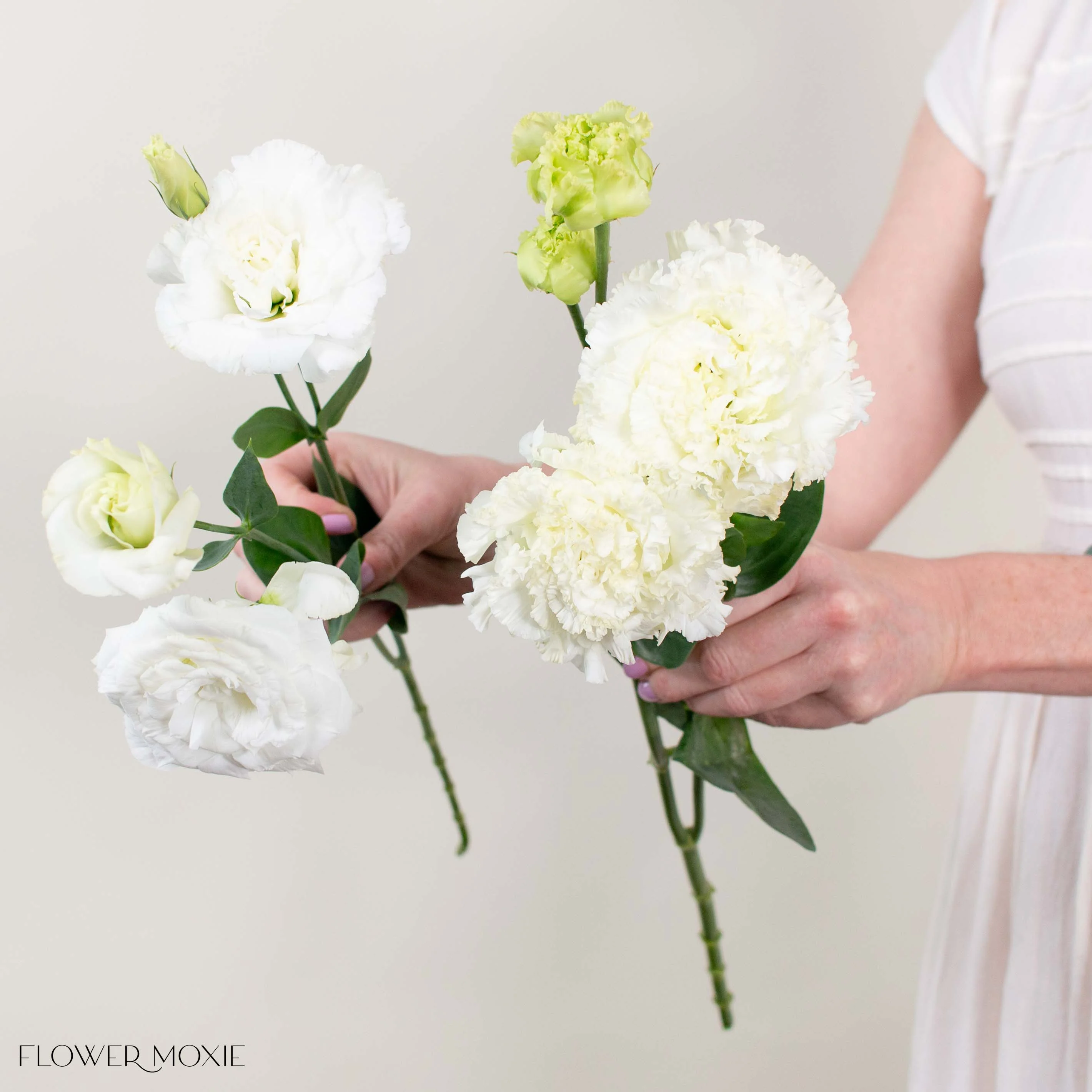 White Lisianthus Flower - Image 4