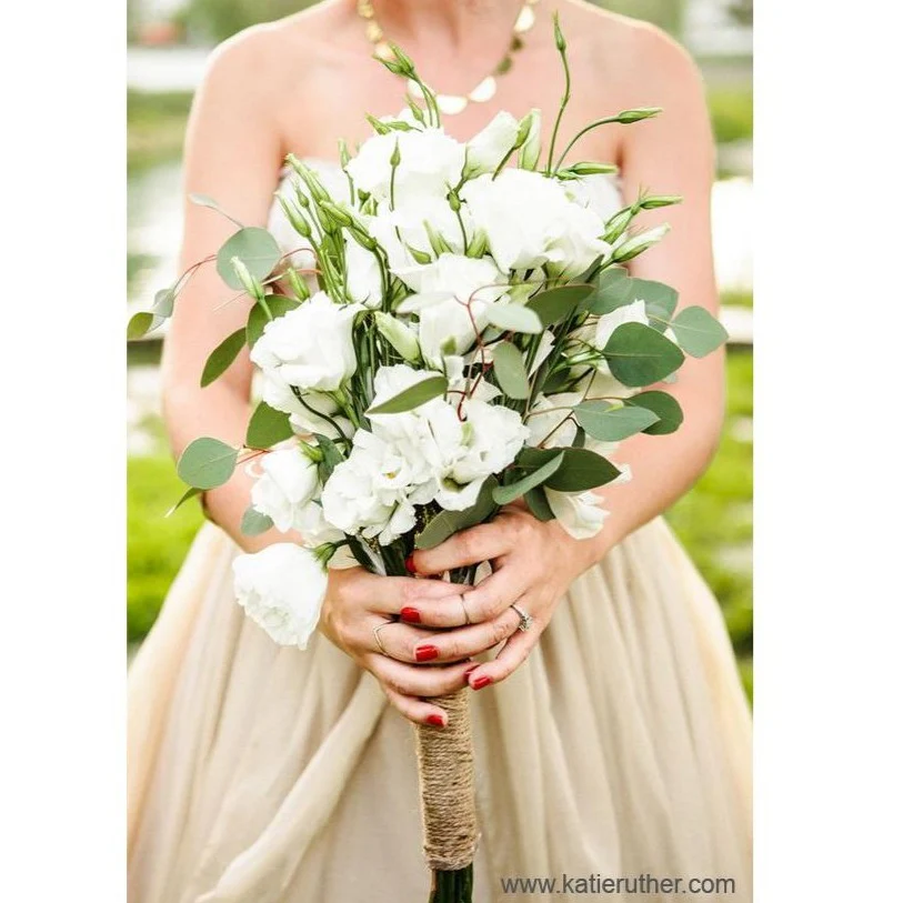 White Lisianthus Flower - Image 7
